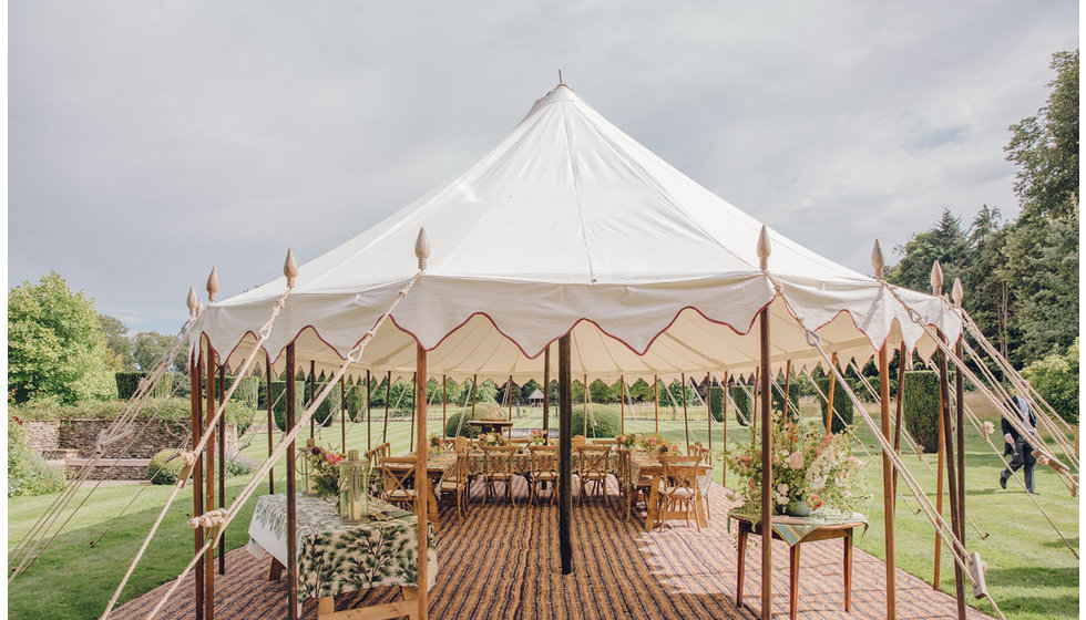 The beautiful intimate marquee.