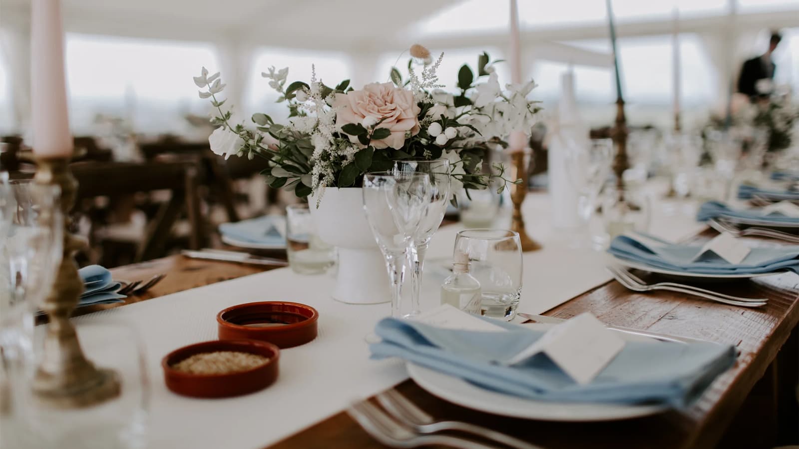 wedding table decorations