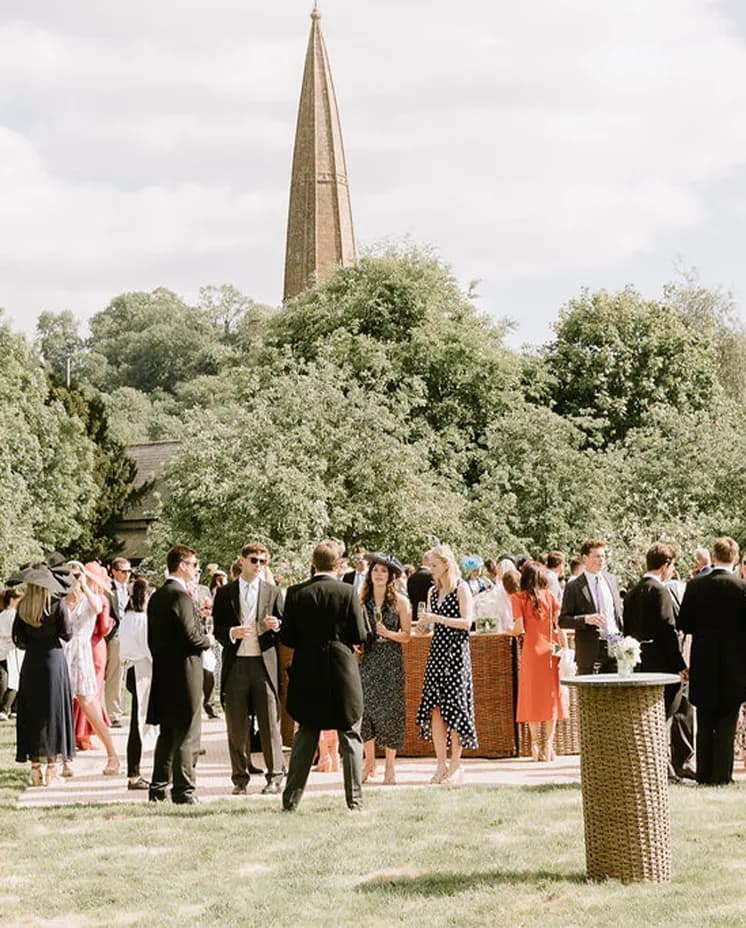 Wedding English countryside garden beautiful location