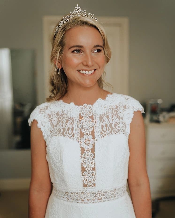 beautiful bridal fashion wedding dress 