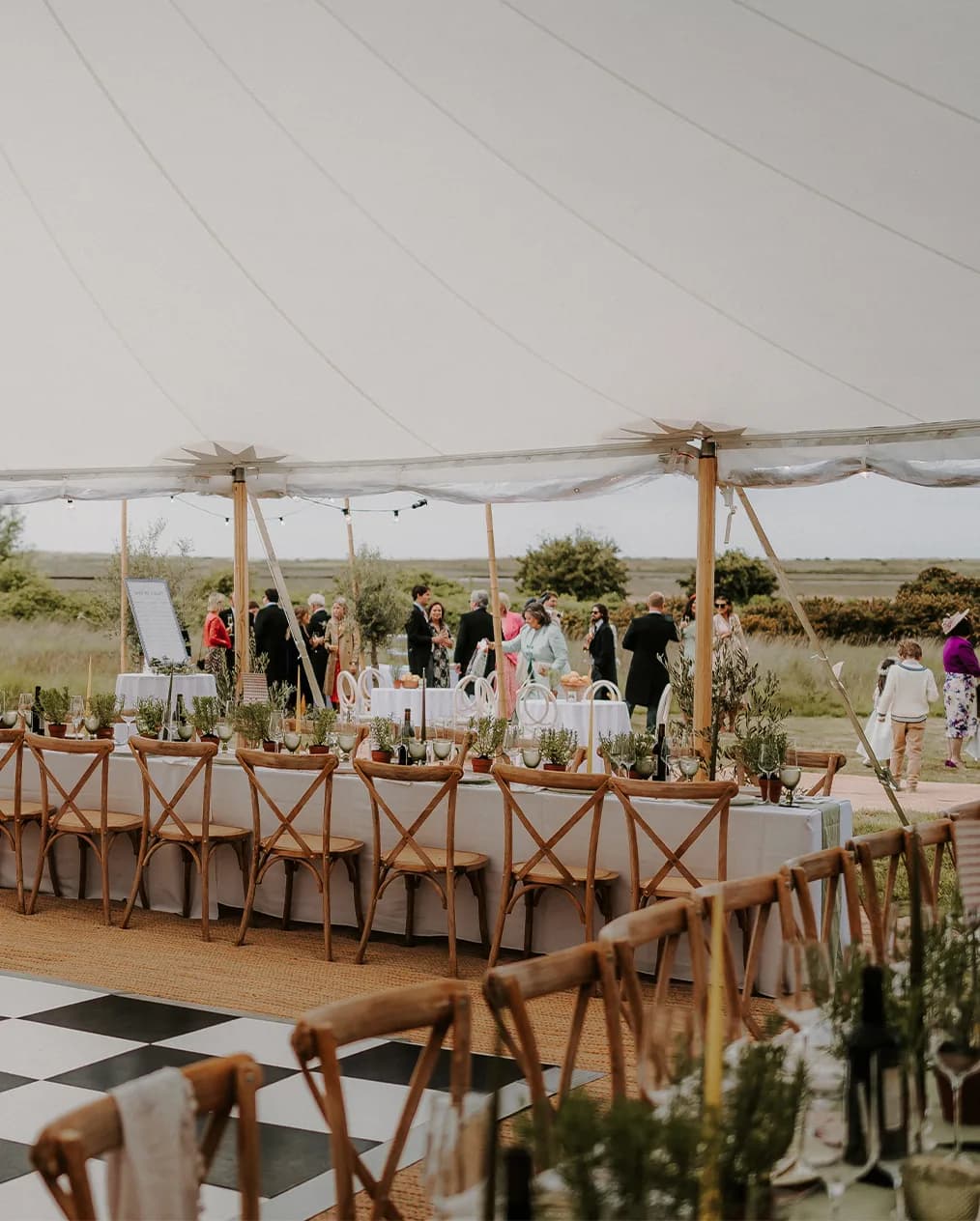 wedding location decorations classy and elegant