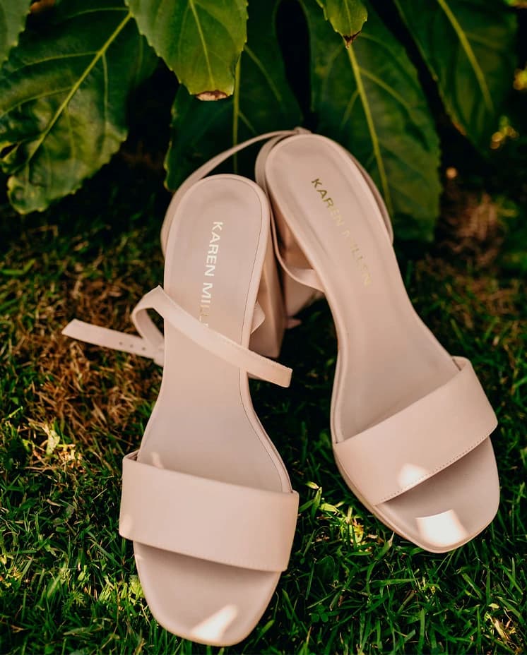 bride wedding shoes bridal fashion inspo