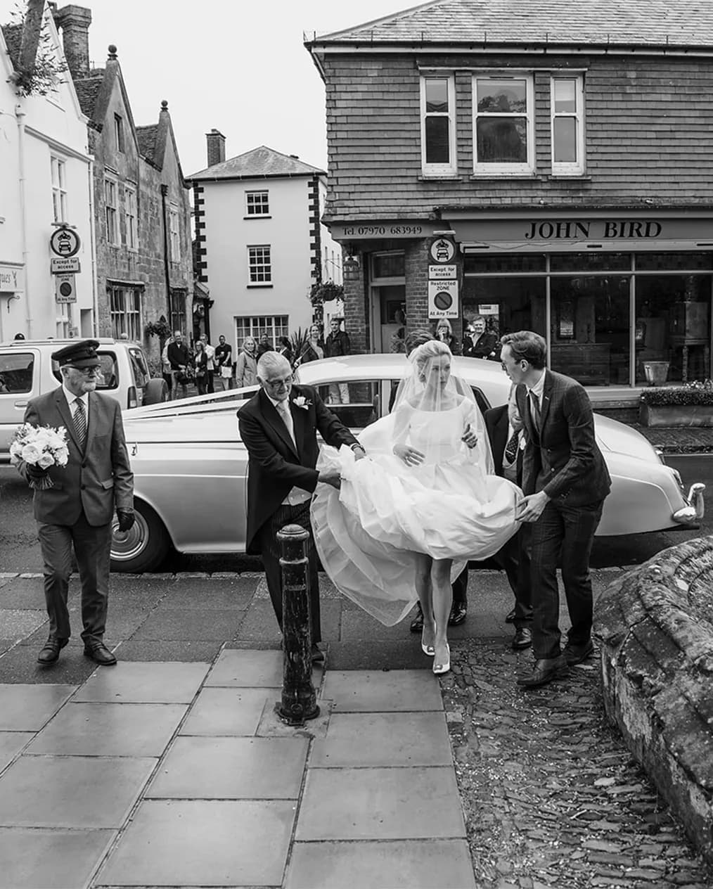vintage and classic wedding cars