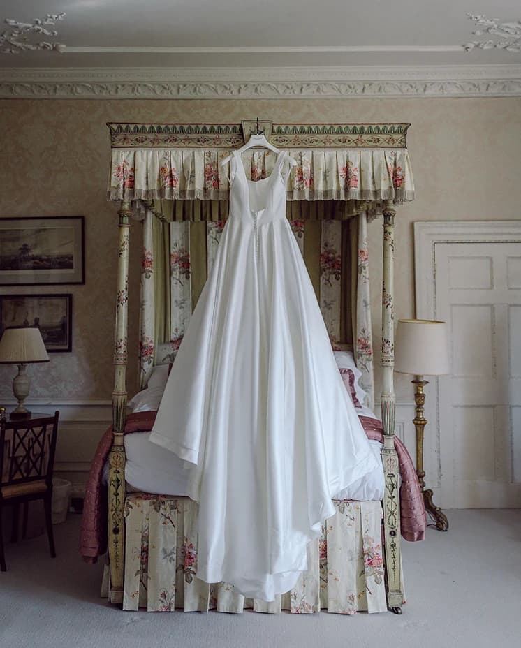 wedding dress bride beautiful