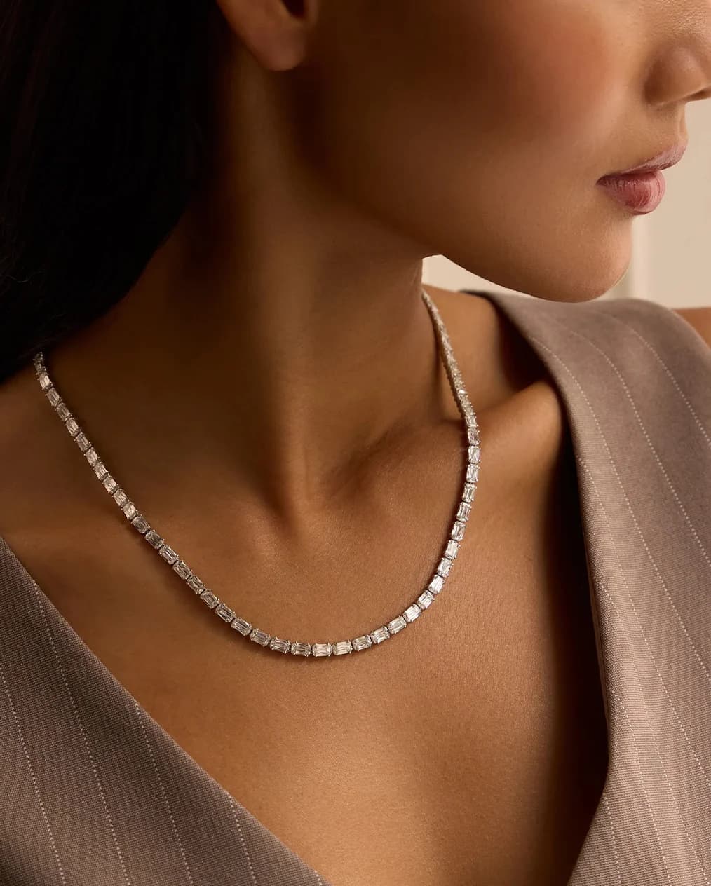 Honour Wainwright's wedding jewellery choice, Boodles classic Ashoka diamond white gold necklace
