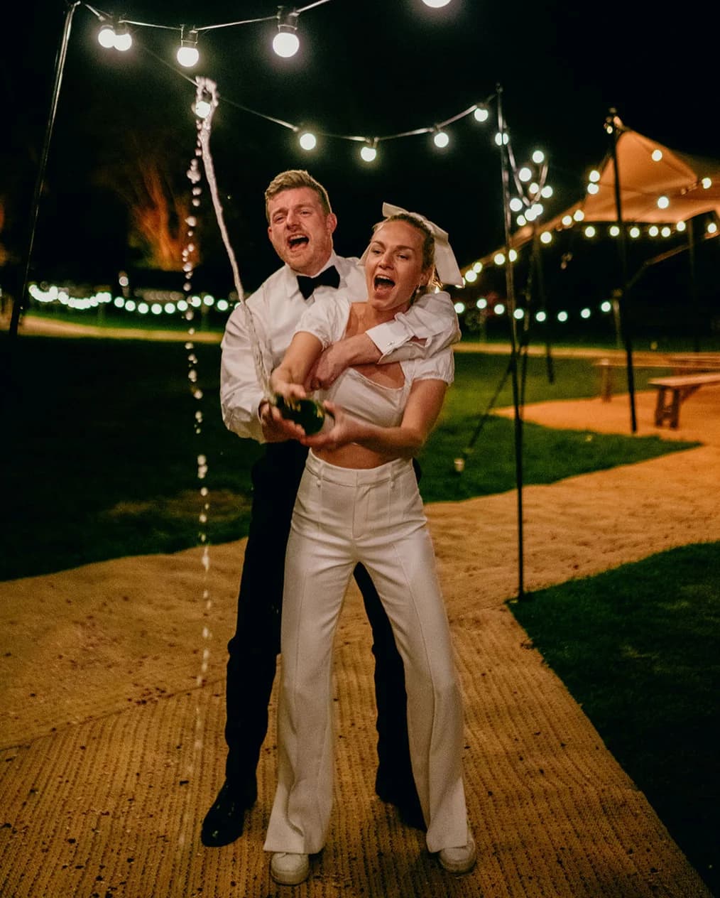 bride and groom champagne wedding party