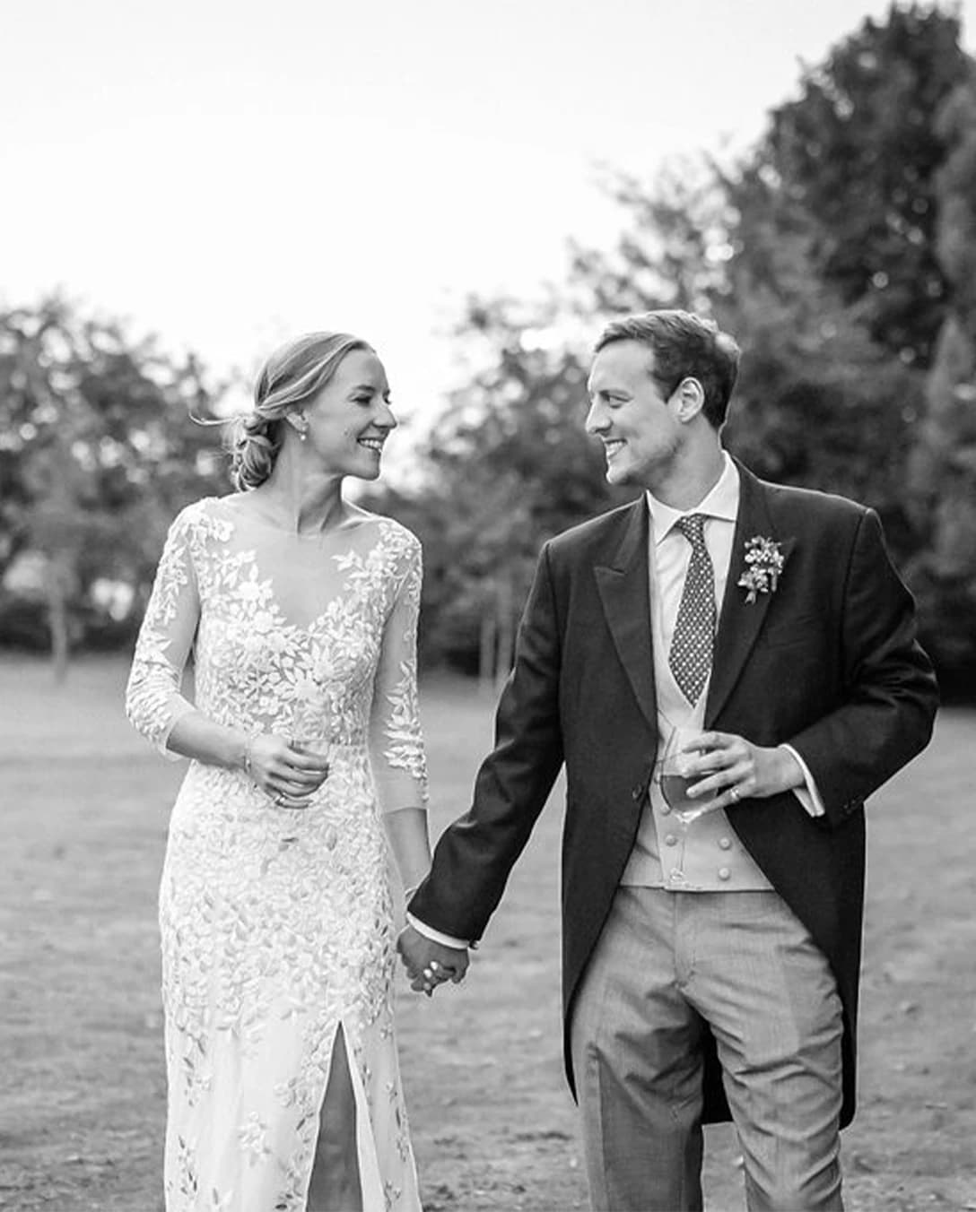 bride and groom wedding fashion and flower