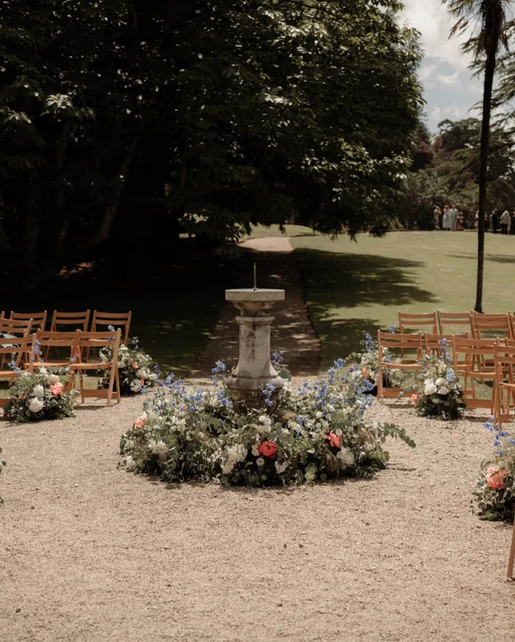 A fountain centrepiece of this outdoor wedding venue in Cornwall