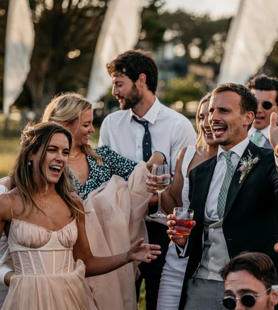 bride and groom drinks and cocktails enjoying the wedding day