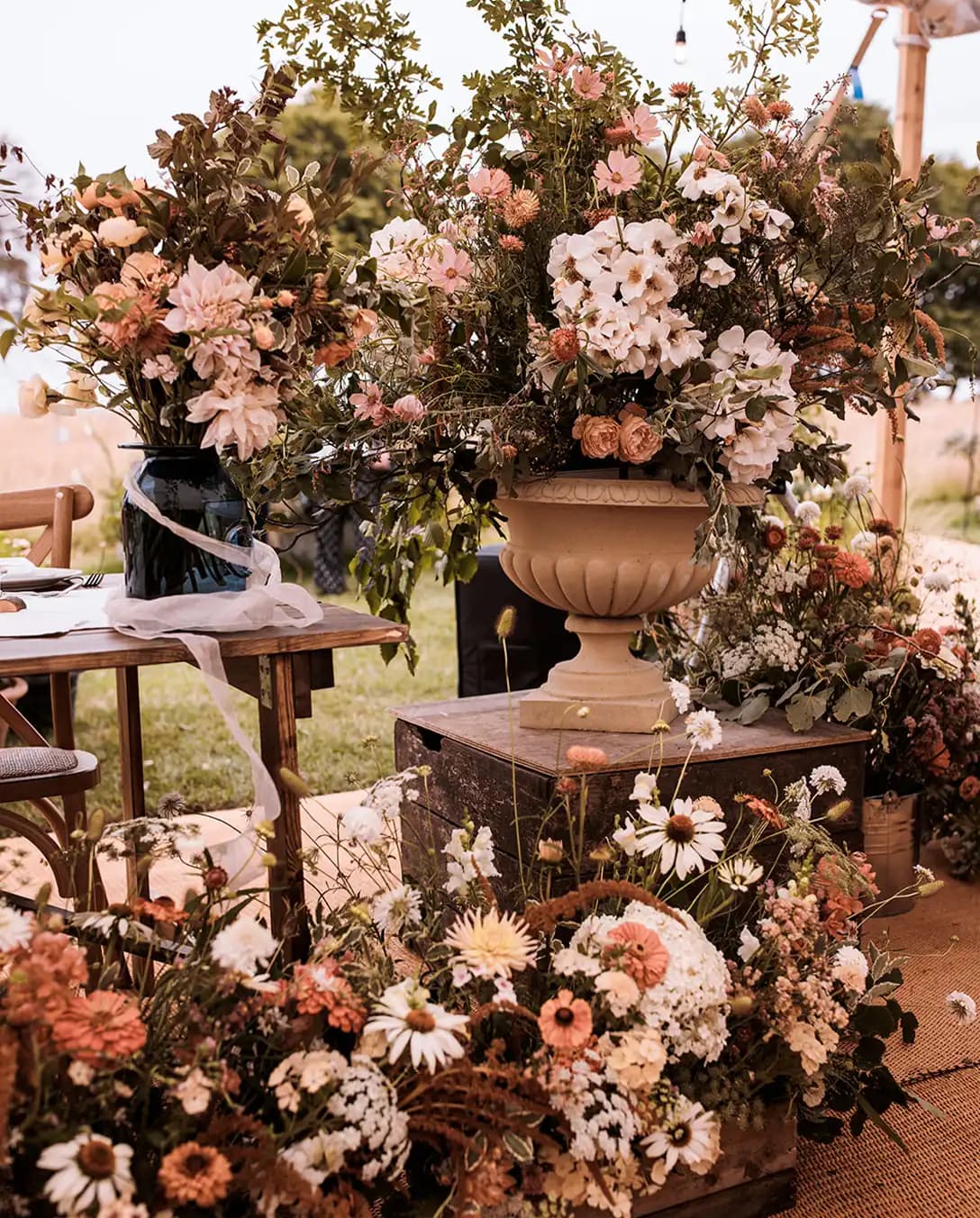 locally sourced flowers for sustainable wedding 