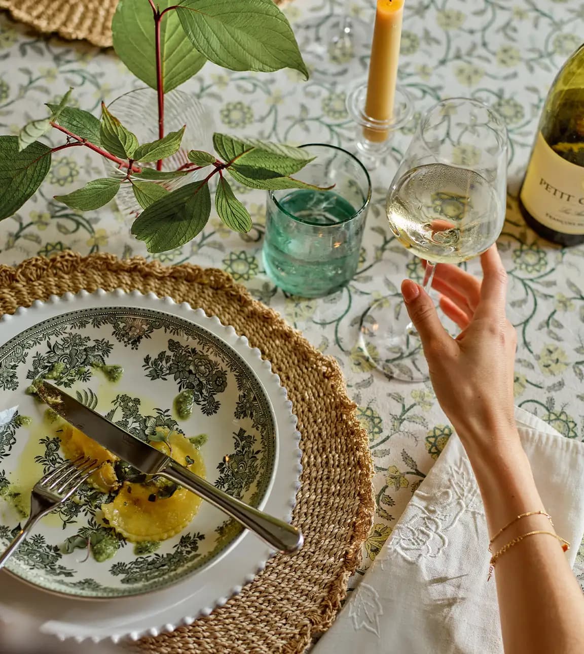 Perfect white wine glass paired with stylish green tableware and gifts
