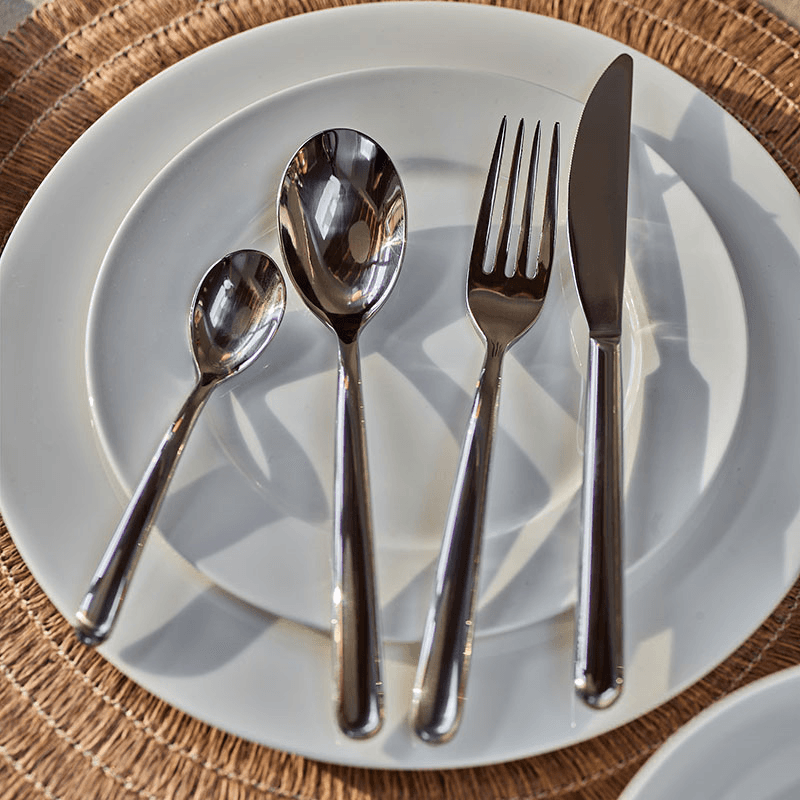 Boxed 16 Piece Cutlery Set, Silver