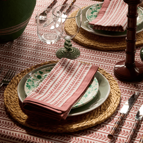 Image showing the Bel Set of 4 Napkins, 50 x 50cm, Red product.