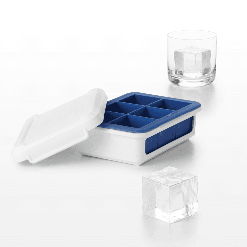 Covered silicone ice cube tray - large cubes