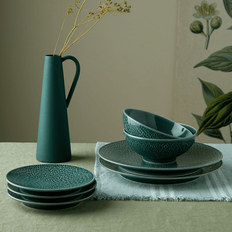 Carve Green Small Plate, D17.5cm
