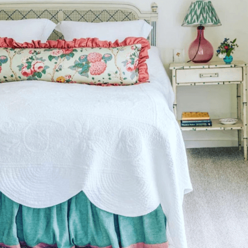 Image showing the Scalloped Bedspread, White, King product.