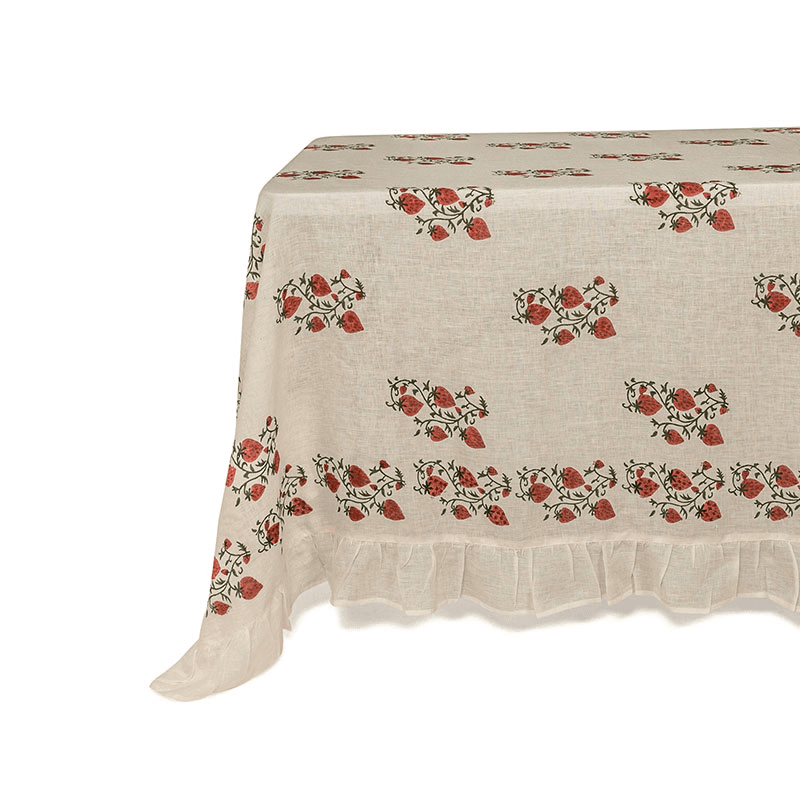Fraises des Bois Tablecloth, 180 x 270cm, White