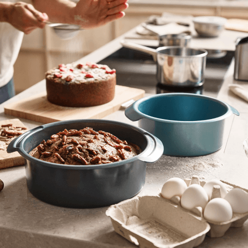 Image showing the Nest Set of 2 Cake Tins, Blue product.