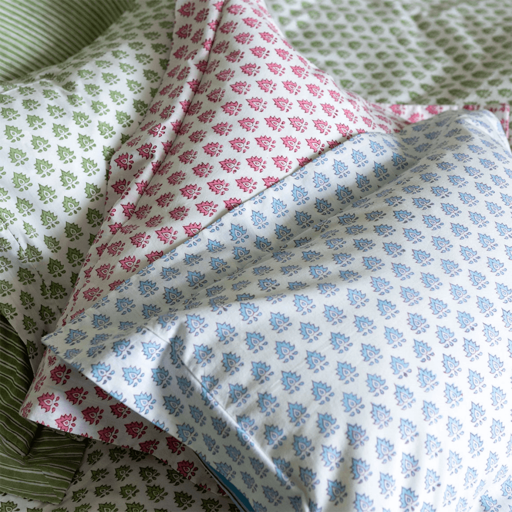 Pomily Standard Pillowcase, Blue