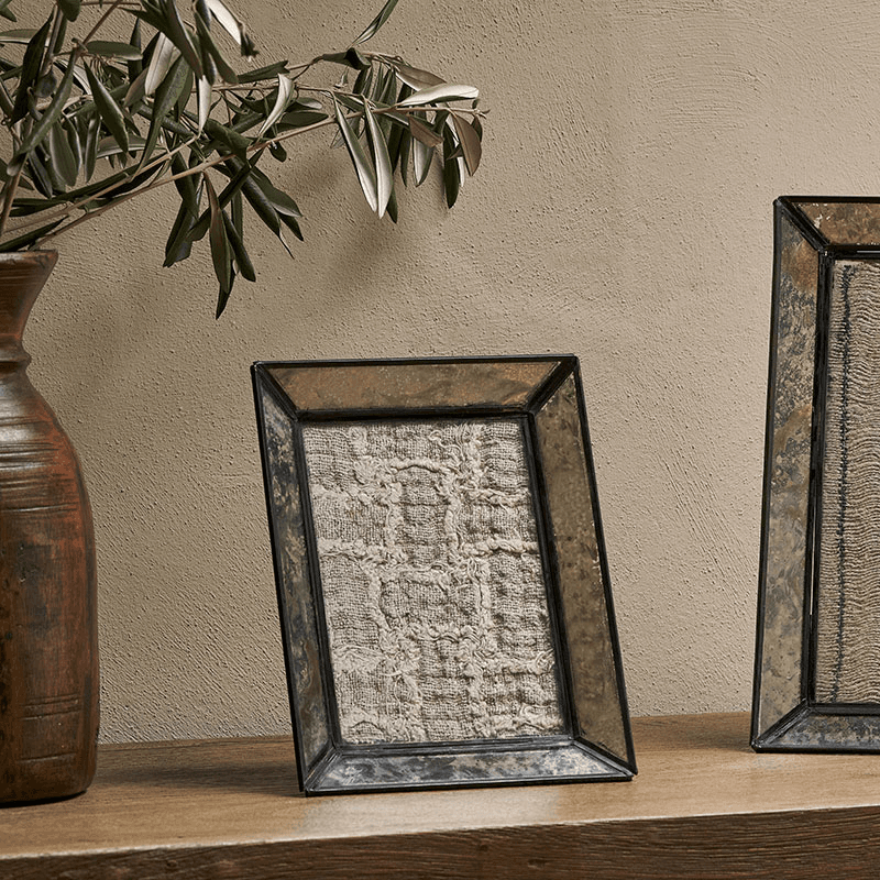 Yash Photo Frame, 5 x 7", Antique Black