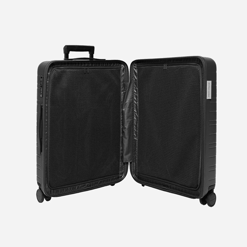 H6 Essential Suitcase, H64 x W24 x L46cm, Black
