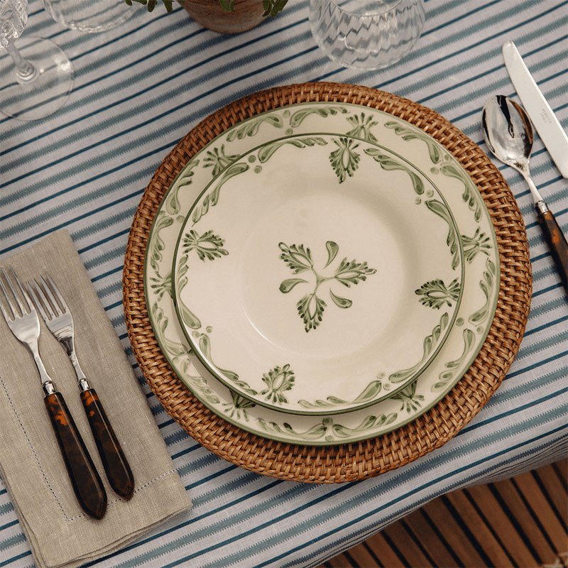 Eleanor Set of 6 Dessert Plates, 22cm, Forest Green