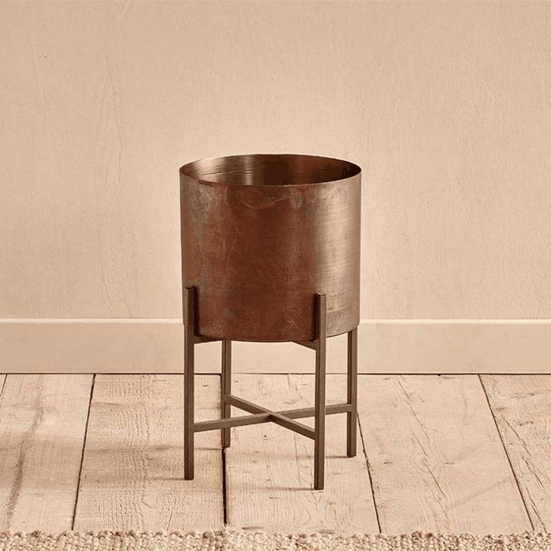Juoni Iron Planter, H35 x W30 x D30cm, Aged Antique Brass
