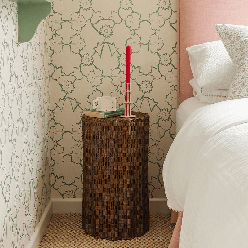 Connie Wavy Side Table, Teak