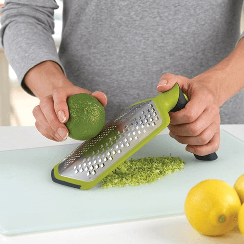 Twist 2-in-1 grater - coarse & fine, Green