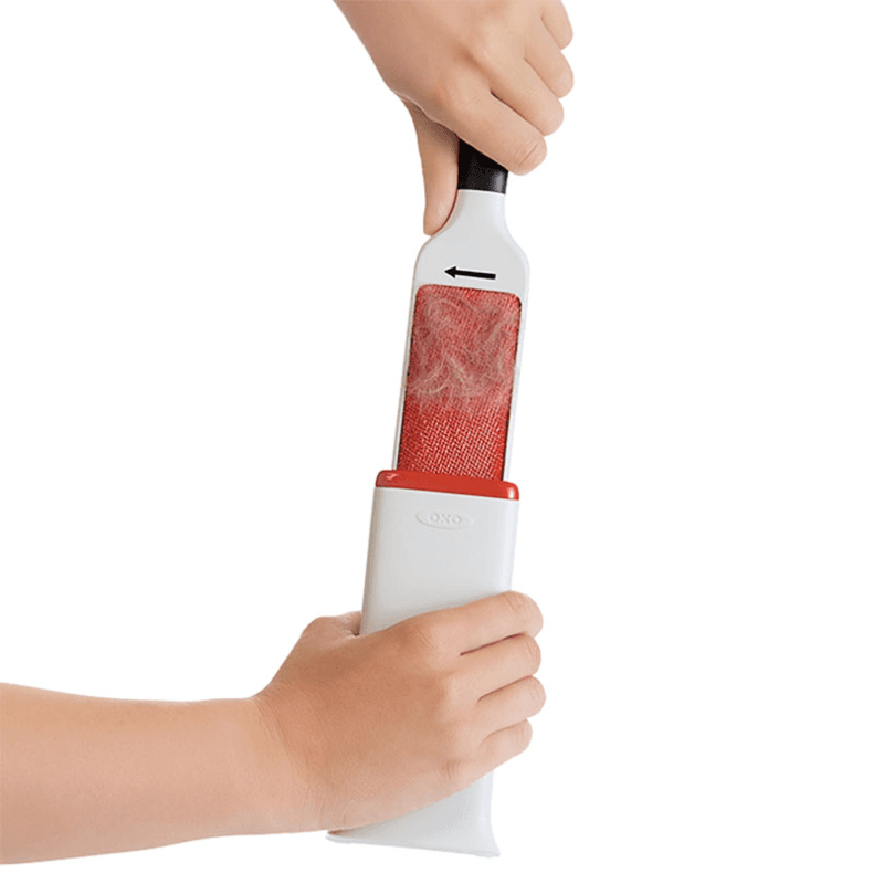 Furlifter garment brush