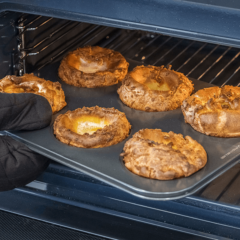Muffin pan, W26 x L 35cm