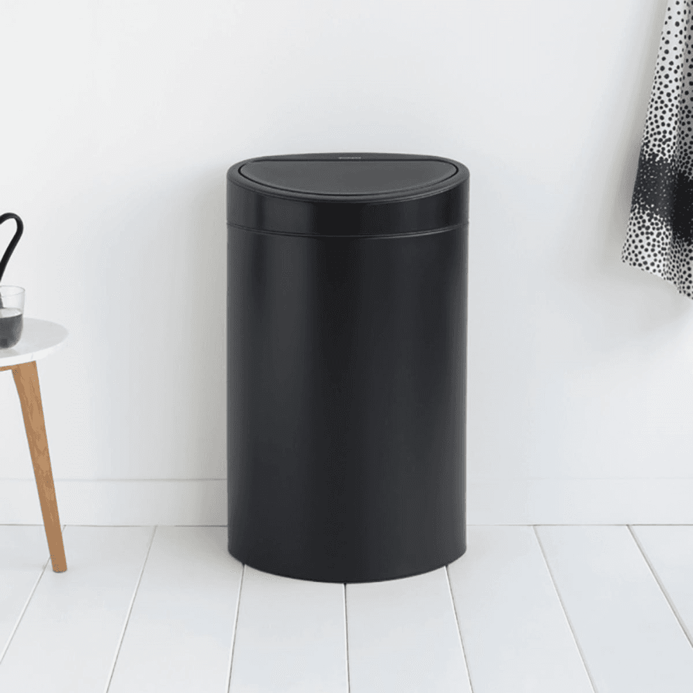 Plastic bucket touch bin, 40 litre, Matt Black