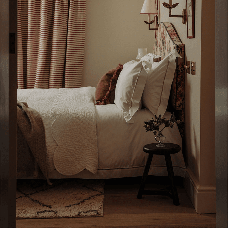 Nina Scalloped Quilted Cotton Bedspread, Double/ King, White