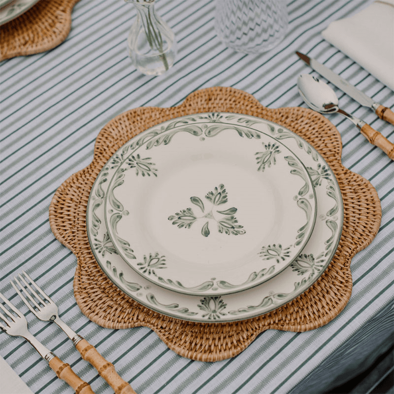 Eleanor Set of 6 Dessert Plates, 22cm, Forest Green