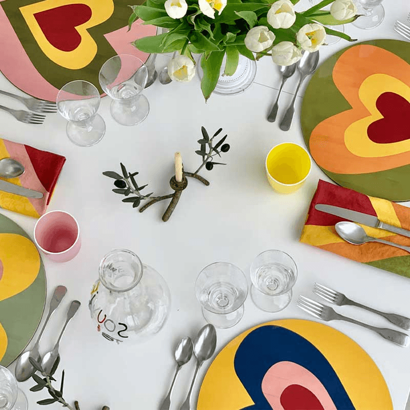 Heart Set of 6 Round Assorted Placemats, D34cm, Multi