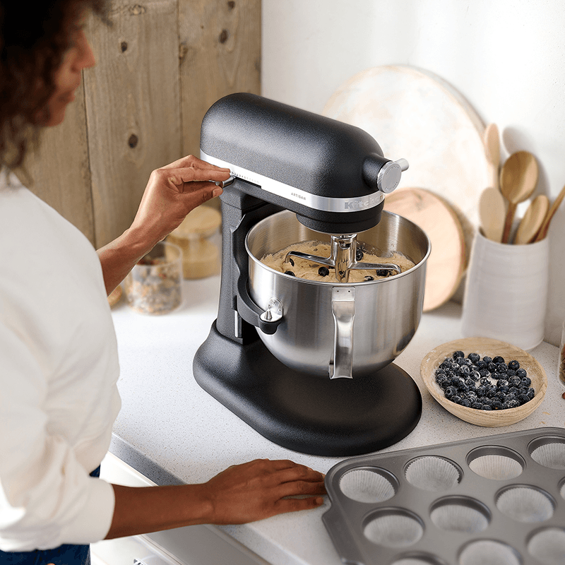 Bowl Lift Mixer, 6.6L, Cast Iron Black