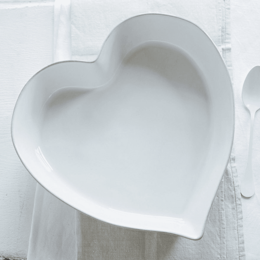 Porto Heart Stoneware Oven Dish, Large, White