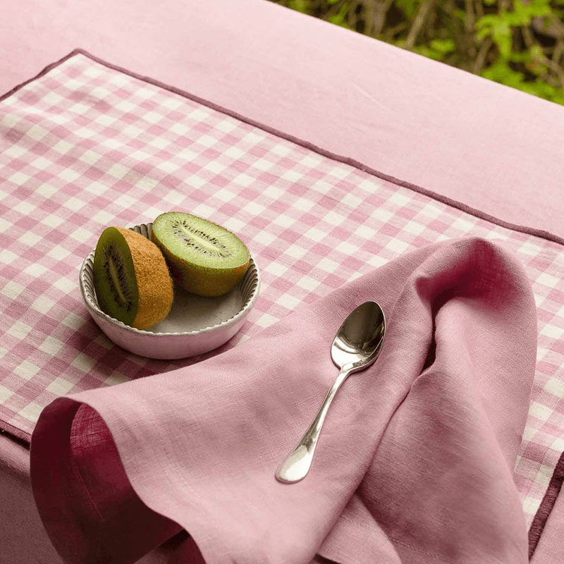 Linen Set of 4 Napkins, 45 x 45cm, Raspberry