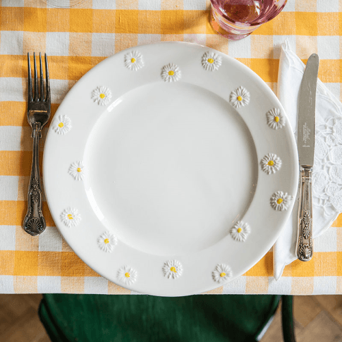 Image showing the Daisy Set of 4 Dinner Plates, D28cm, White product.