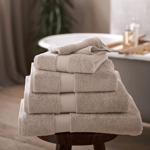 Image showing the Luxury Egyptian Cotton Hand Towel, 50 x 90cm, Feather Grey product.