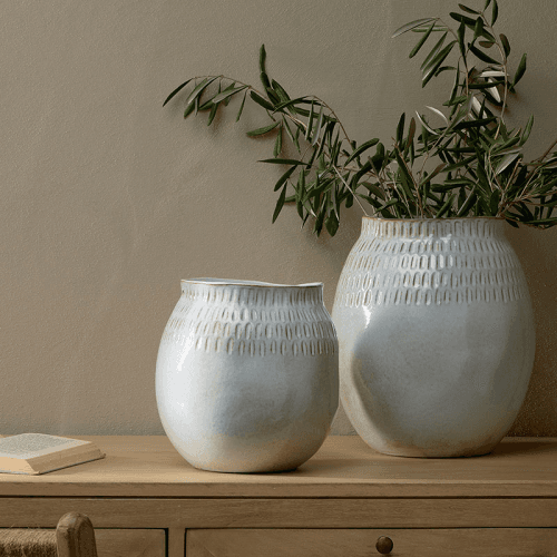 Image showing the Anjuna Vase, H23cm, Reactive White product.