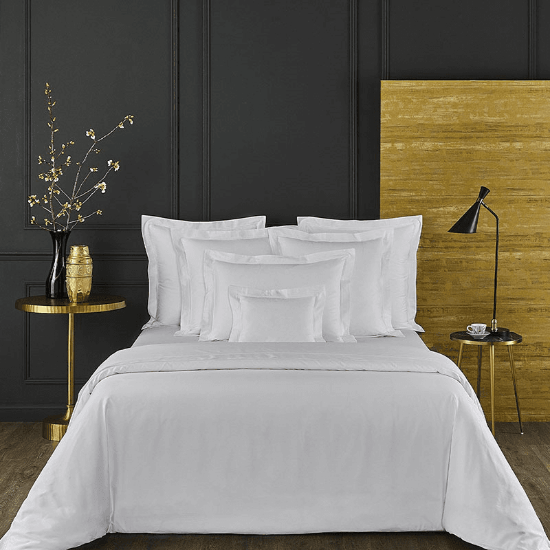 Triomphe - 300 Thread Count Cotton Sateen King flat sheet, 270 x 310cm, Blanc