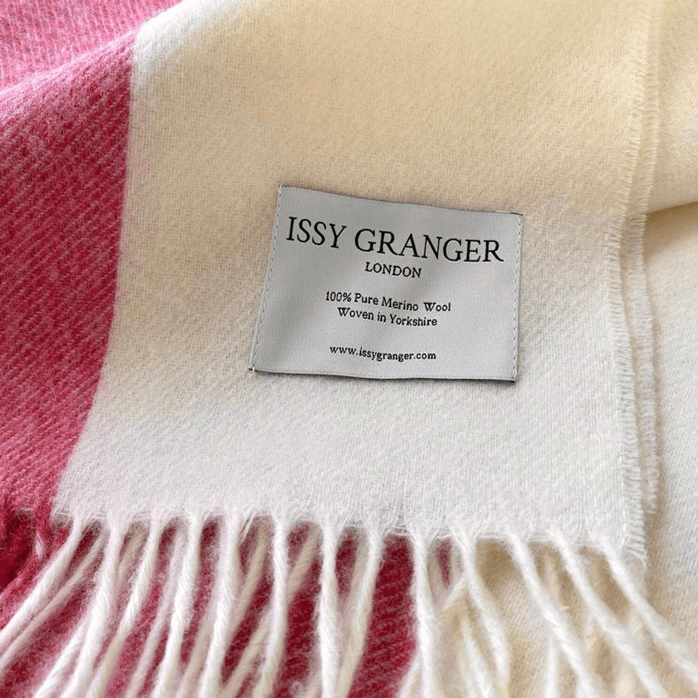 The Rossetti Merino Lambswool Throw, 140 x 185cm, Pink