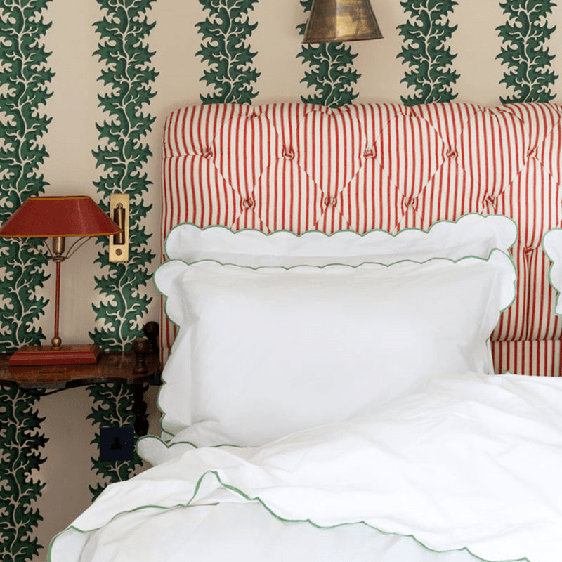 Annabelle Scalloped Super King Duvet Cover, Asparagus
