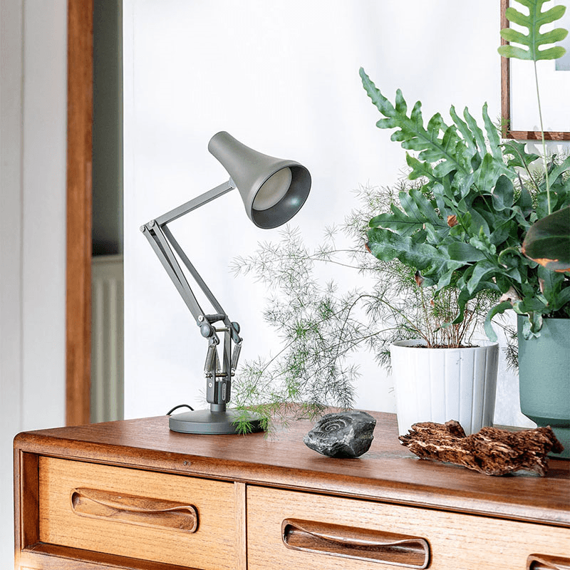 90 Mini Desk Lamp, Kelp Green