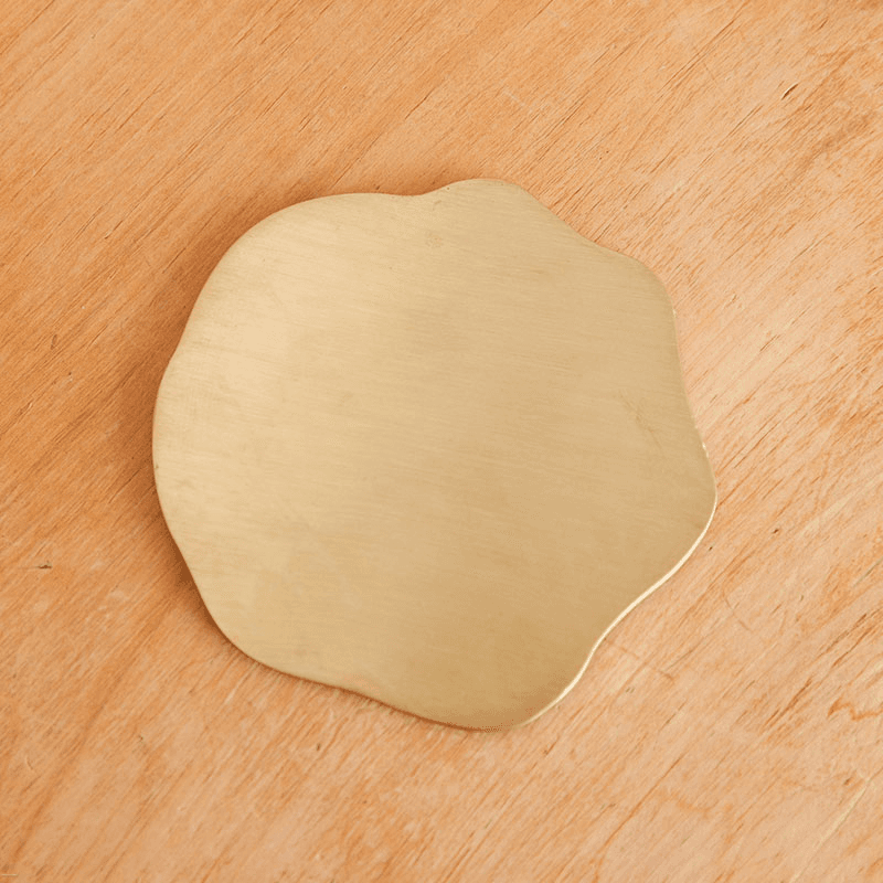Wavy Set of 4 Brass Coasters, Natural