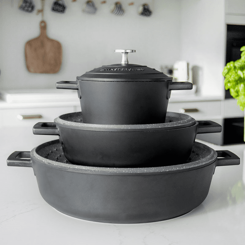 Cast Aluminium Casserole Dish, 2.5L, Black