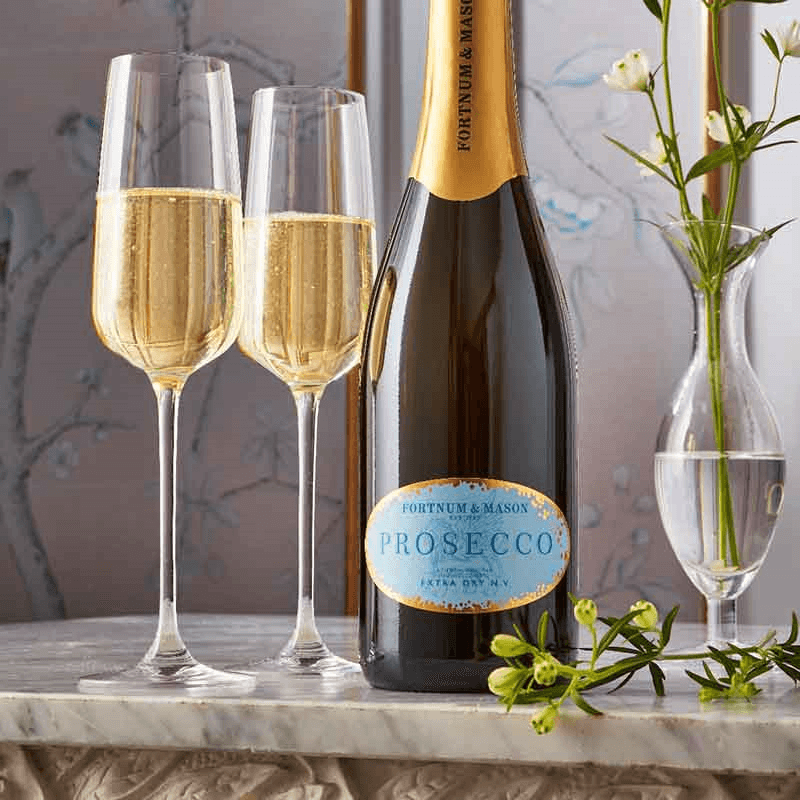 The Sparkling Quartet Wicker Gift Set