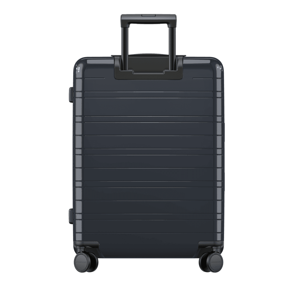 H6 Essential Suitcase, H64 x W24 x L46cm, Glossy Night Blue