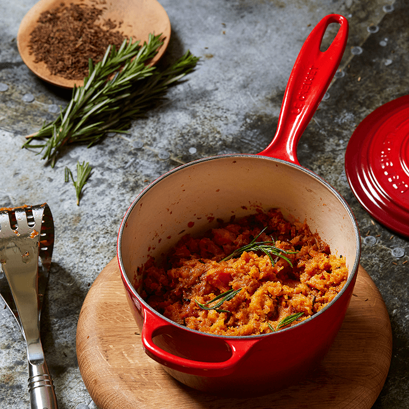 Signature Cast Iron Saucepan, 16cm, Cerise